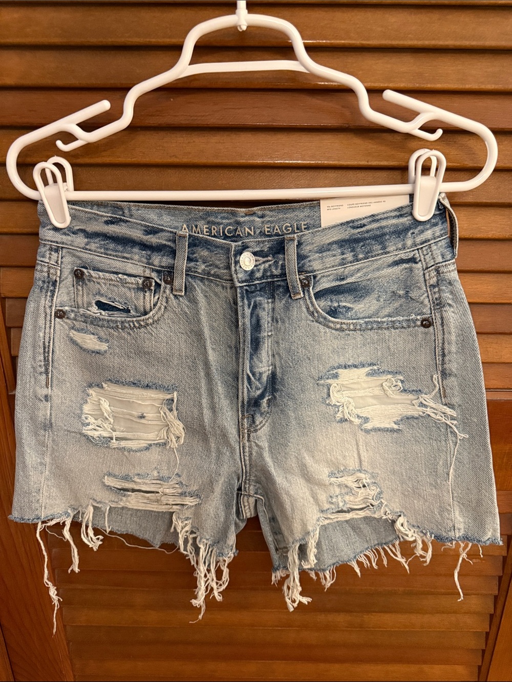 American Eagle Outfitters Light Wash Distressed Denim Cutoff Shorts